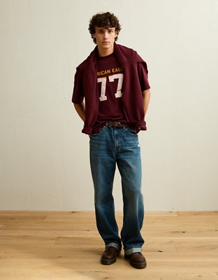 AE Standard Fit Logo Graphic T-Shirt