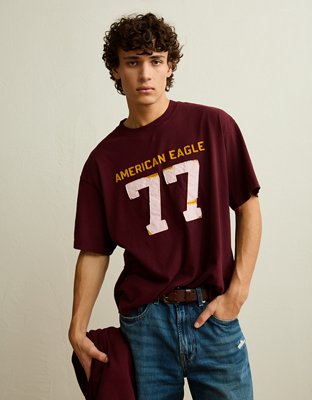 AE Standard Fit Logo Graphic T-Shirt