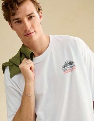 AE Boxy Fit New York City Graphic T-Shirt | American Eagle