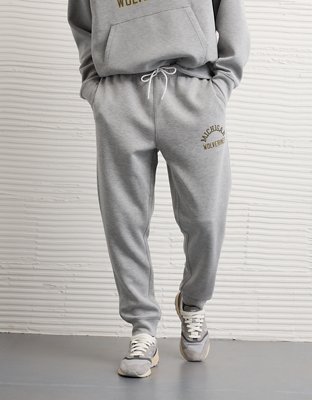 AE 24/7 Michigan Wolverines Graphic Jogger | American Eagle