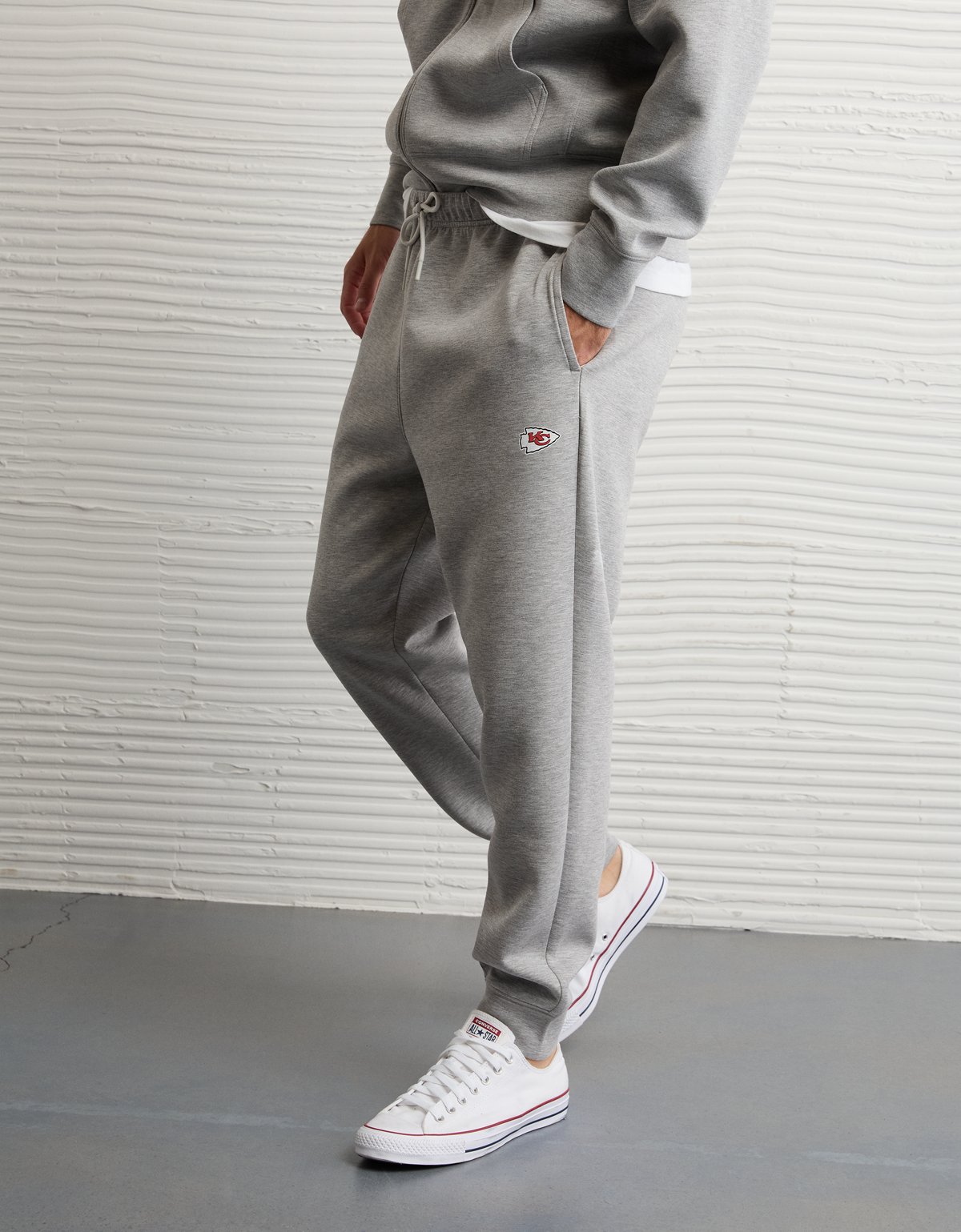 NFL Kansas City Chiefs Graphic Jogger - image 5