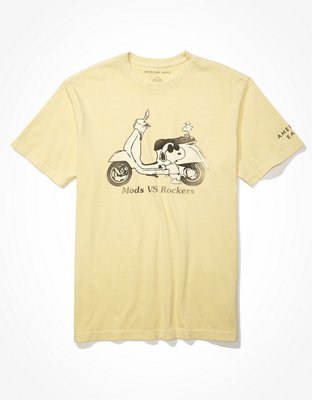 AE Snoopy Graphic T-Shirt