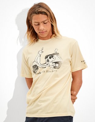 AE Snoopy Graphic T-Shirt