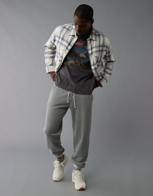 AE Boxy Graphic T-Shirt