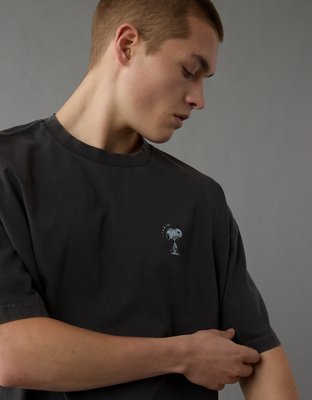AE T-shirt Recta con Gráfico de Snoopy