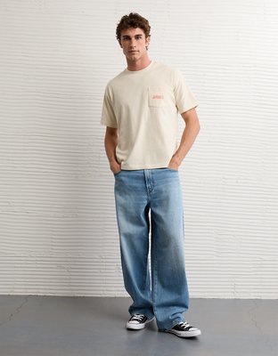 AE Boxy Jaws Graphic T-Shirt