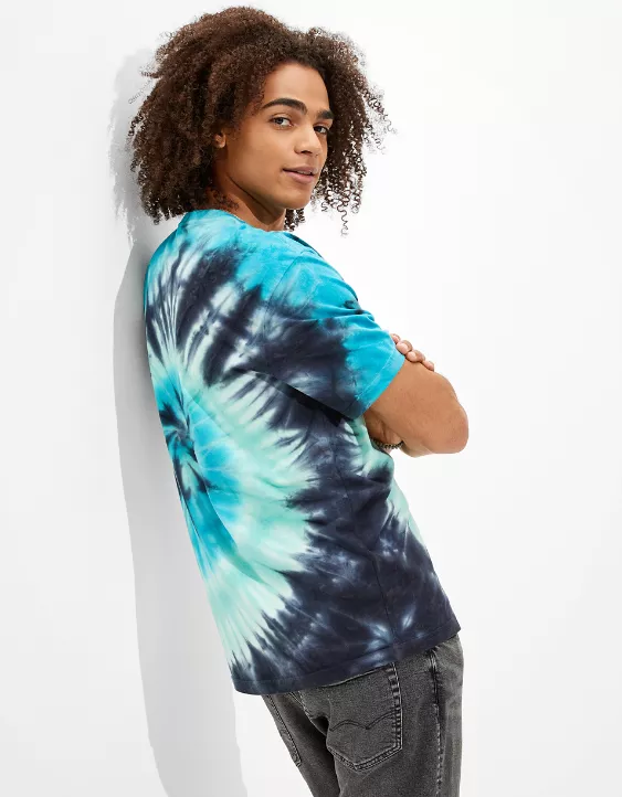 Tailgate Men's Smiley Tie-Dye Graphic T-Shirt