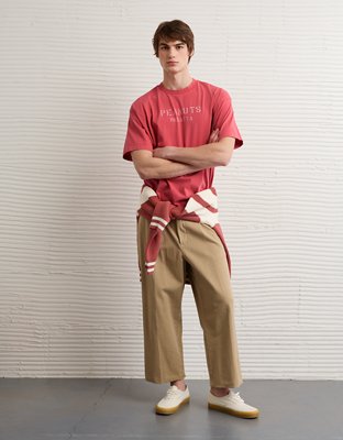 AE Boxy Snoopy Graphic T-Shirt