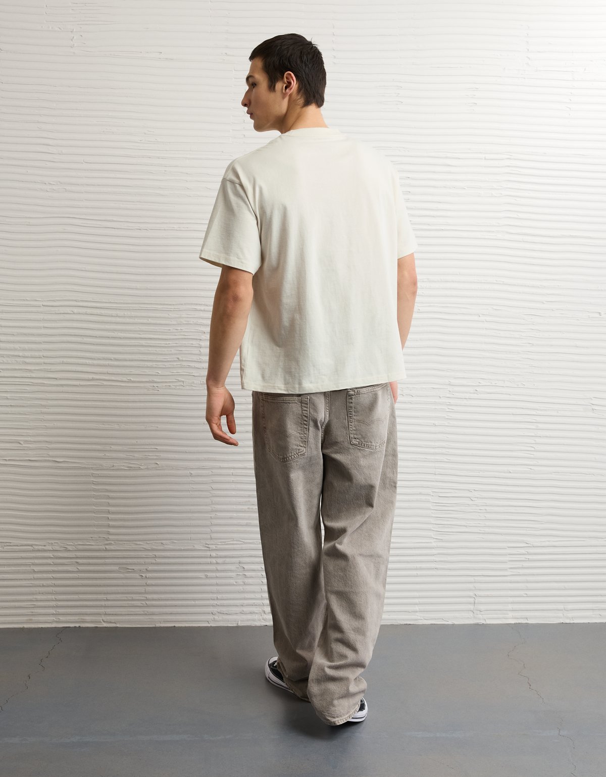 AE Boxy Jaws Graphic T-Shirt - image 2