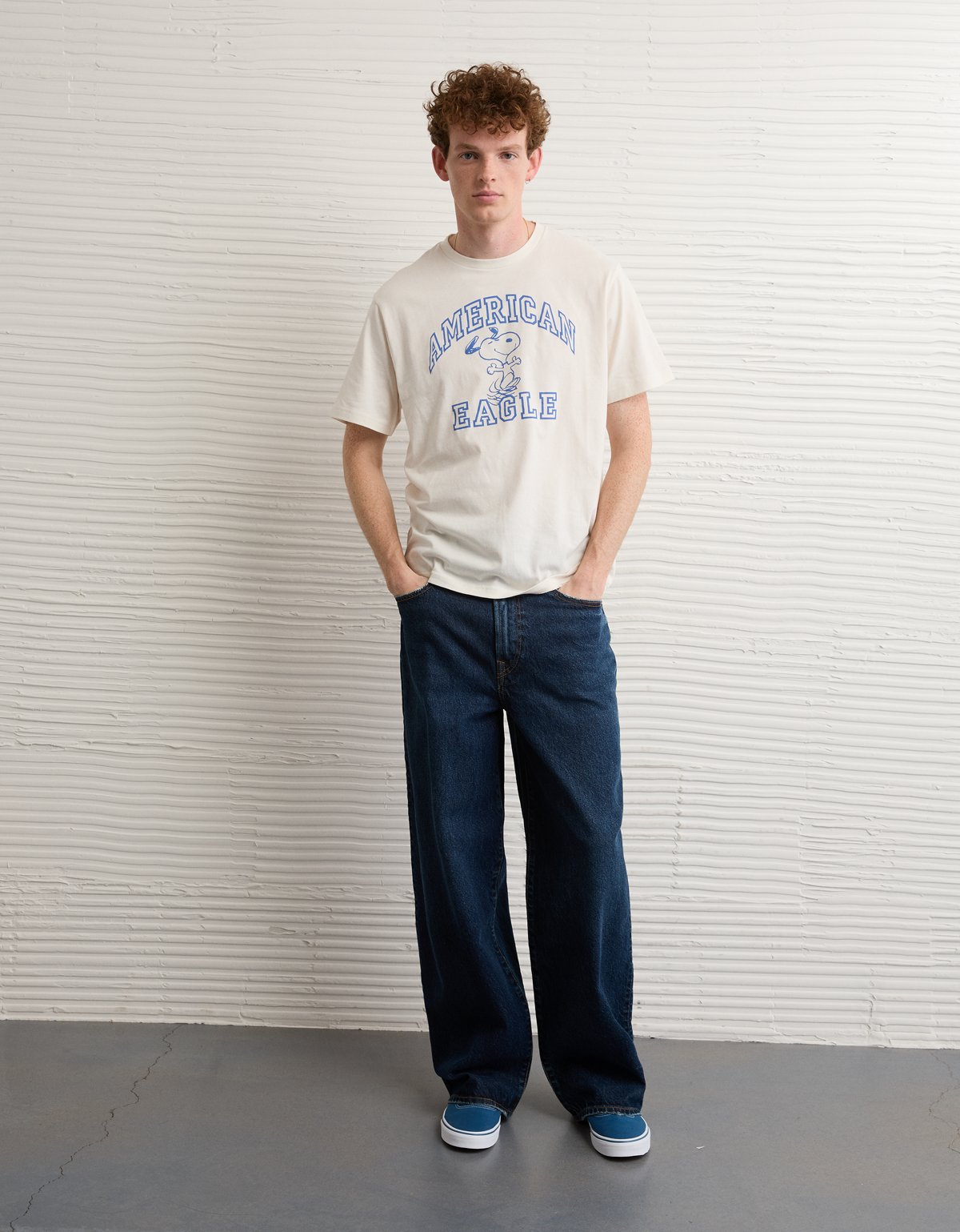 AE Standard Fit Snoopy Graphic T-Shirt - image 4