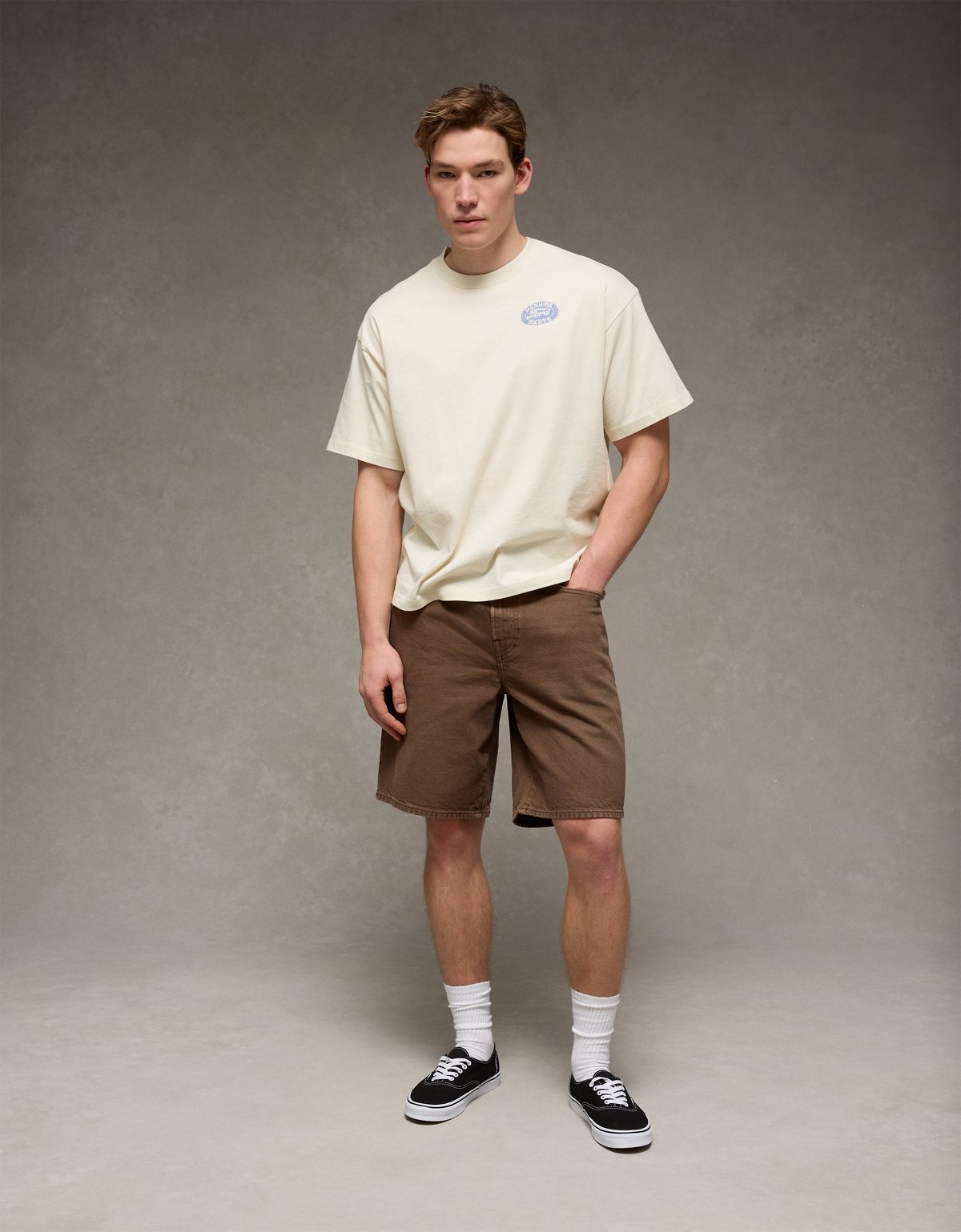 AE Boxy Ford Graphic T-Shirt - image 5