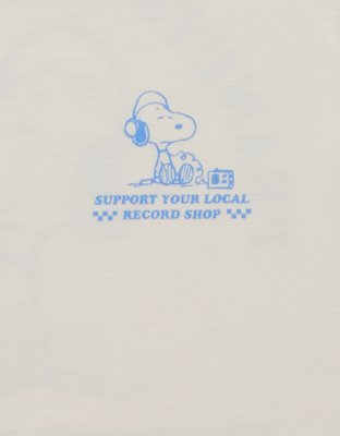 AE Standard Fit Snoopy Graphic T-Shirt