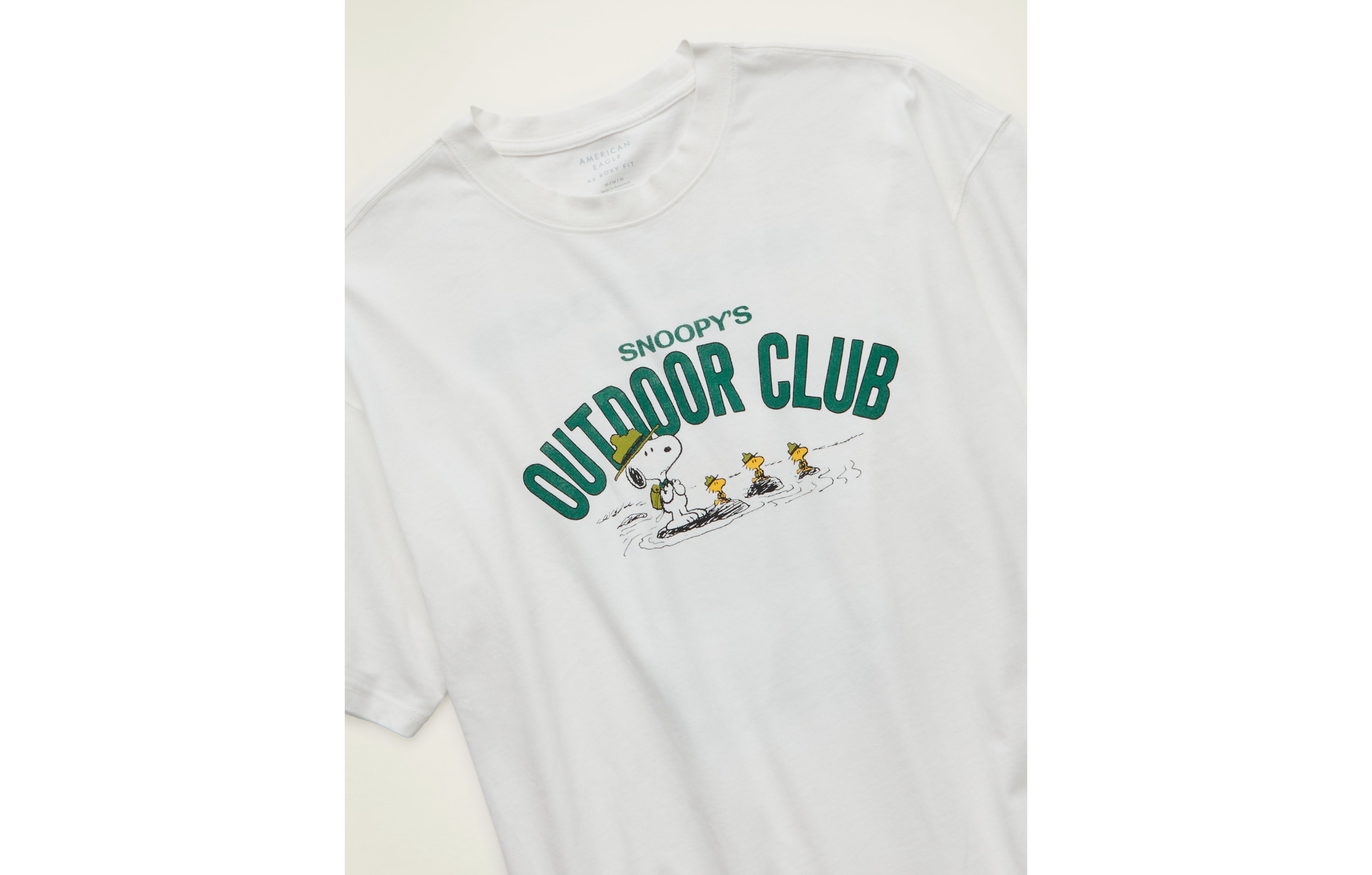 AE Boxy Fit Snoopy Graphic T-Shirt