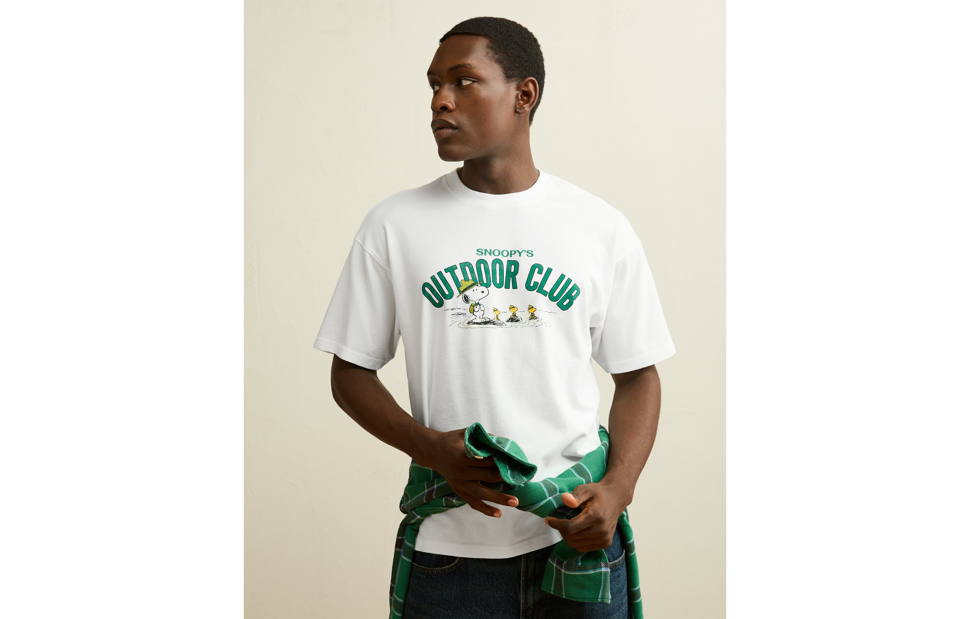 AE Boxy Fit Snoopy Graphic T-Shirt