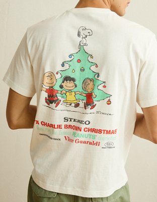AE Standard Fit Charlie Brown Graphic T-Shirt
