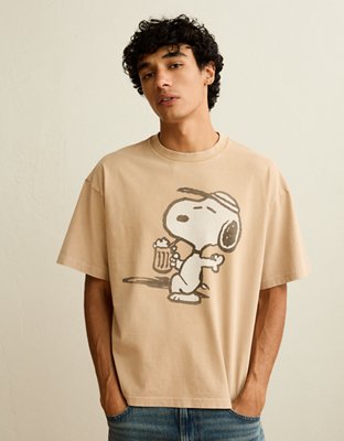 AE Boxy Fit Snoopy Graphic T-Shirt