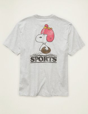 AE Standard Fit Snoopy Graphic T-Shirt