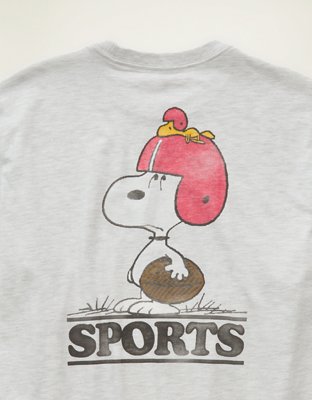 AE Standard Fit Snoopy Graphic T-Shirt