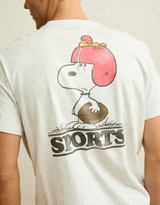 AE Standard Fit Snoopy Graphic T-Shirt