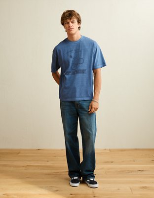 AE Boxy Fit Snoopy Graphic T-Shirt