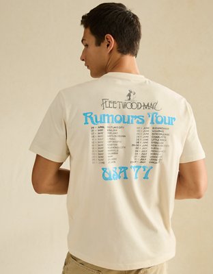 AE Standard Fit Fleetwood Mac Graphic T-Shirt