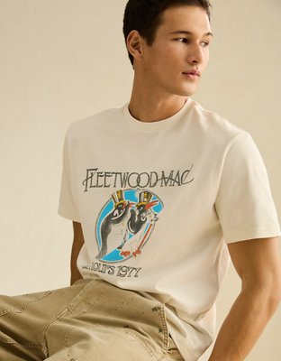AE Standard Fit Fleetwood Mac Graphic T-Shirt