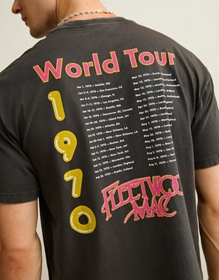 AE Boxy Fit Fleetwood Mac Graphic T-Shirt