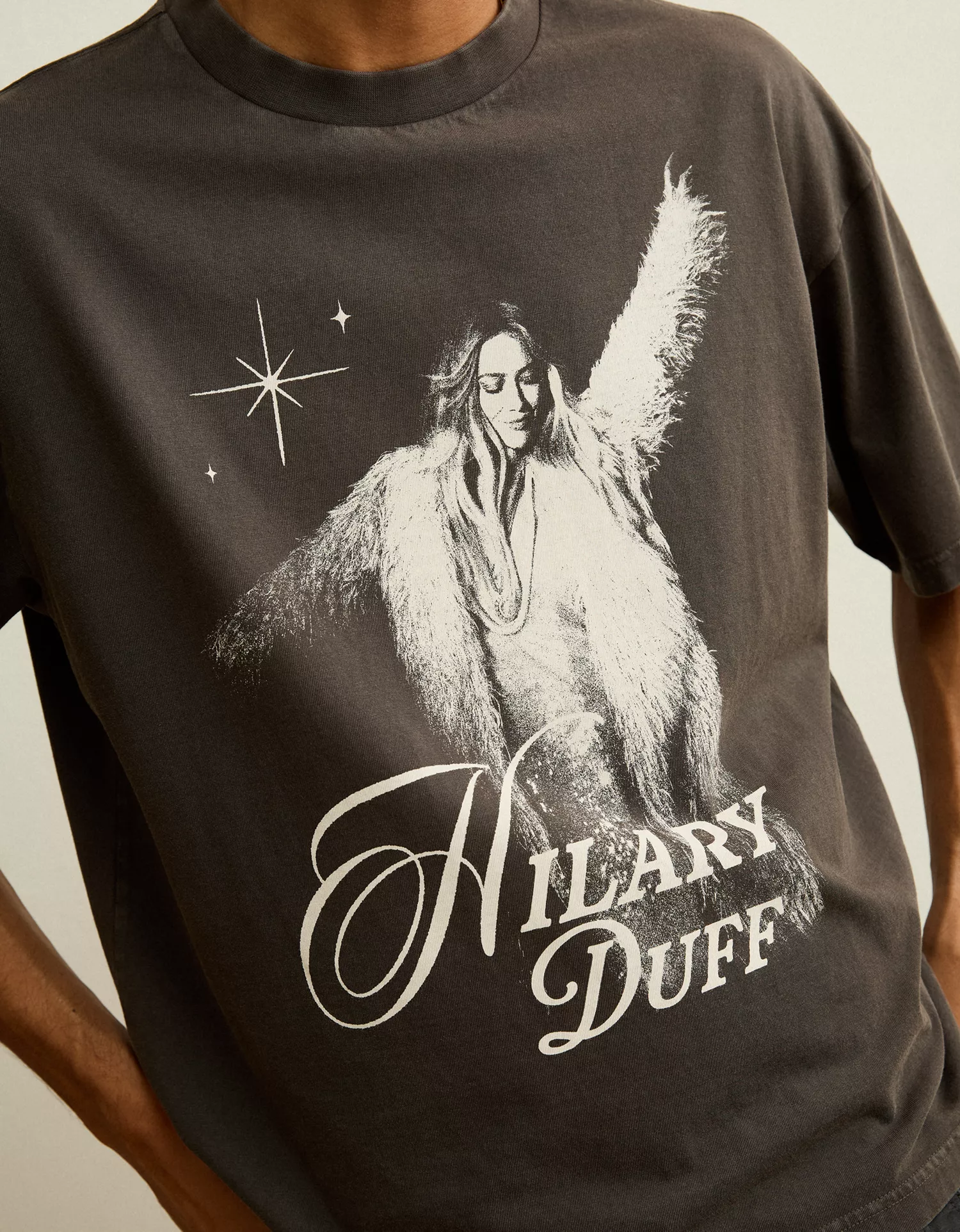 AE Boxy Fit Hilary Duff Graphic T-Shirt - thumbnail 6