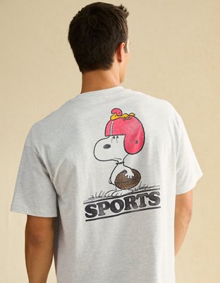 AE Boxy Fit Snoopy Graphic T-Shirt