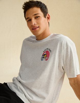 AE Boxy Fit Snoopy Graphic T-Shirt