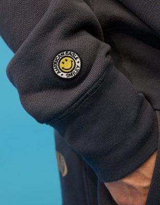AE | Smiley® Graphic Fleece Sweatshirt