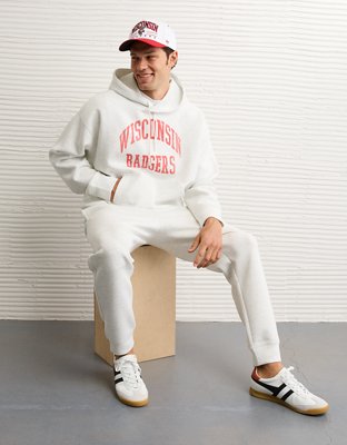 AE 24/7 Wisconsin Badgers Graphic Hoodie