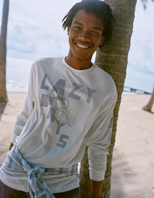 AE Snoopy Graphic Long-Sleeve T-Shirt