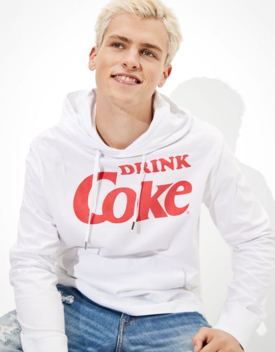 Tailgate Men's Coca Cola Long-Sleeve Graphic Hoodie Tee