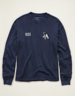 AE Boxy Fit Snoopy Long-Sleeve Graphic T-Shirt