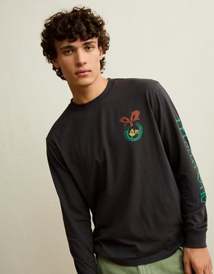 AE Standard Fit Grinch Long-Sleeve Graphic T-Shirt