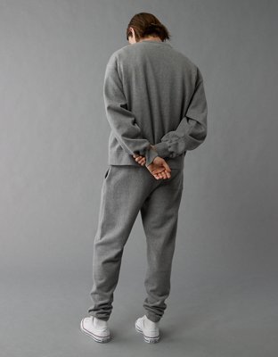 AE Laidback Luxe Heavyweight Sweatshirt