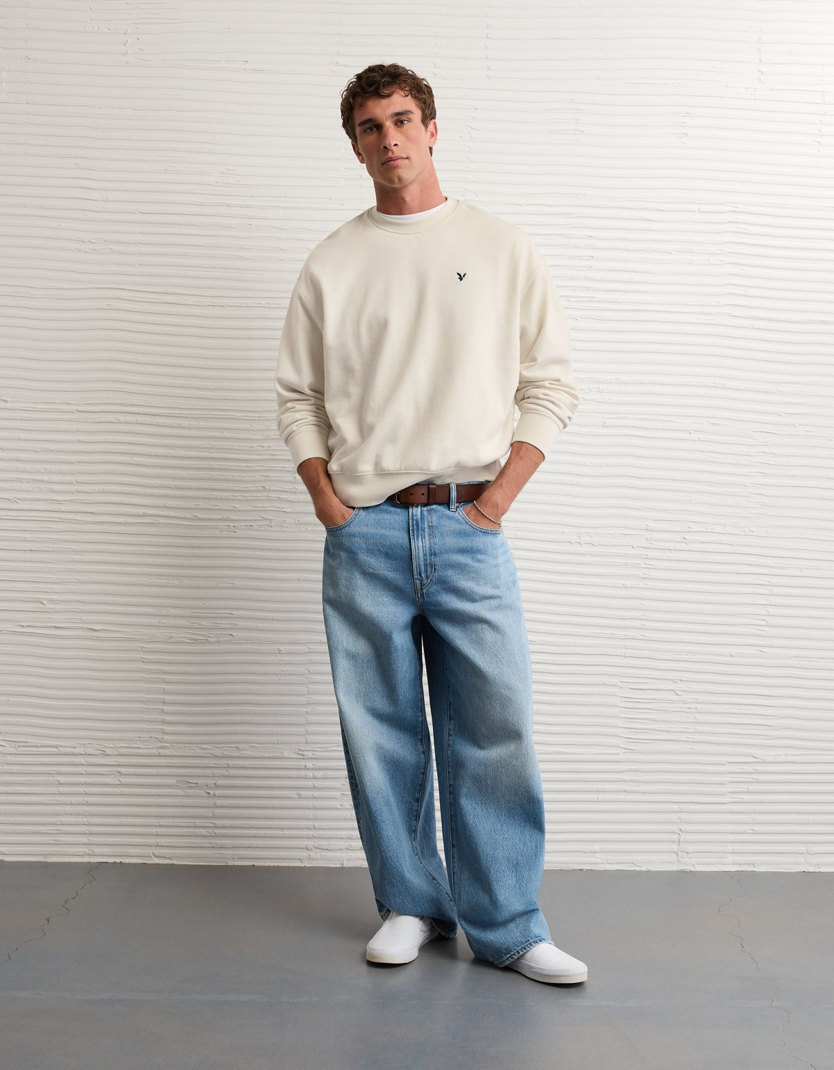 AE Lightweight Crew Neck Sweatshirt - image 5