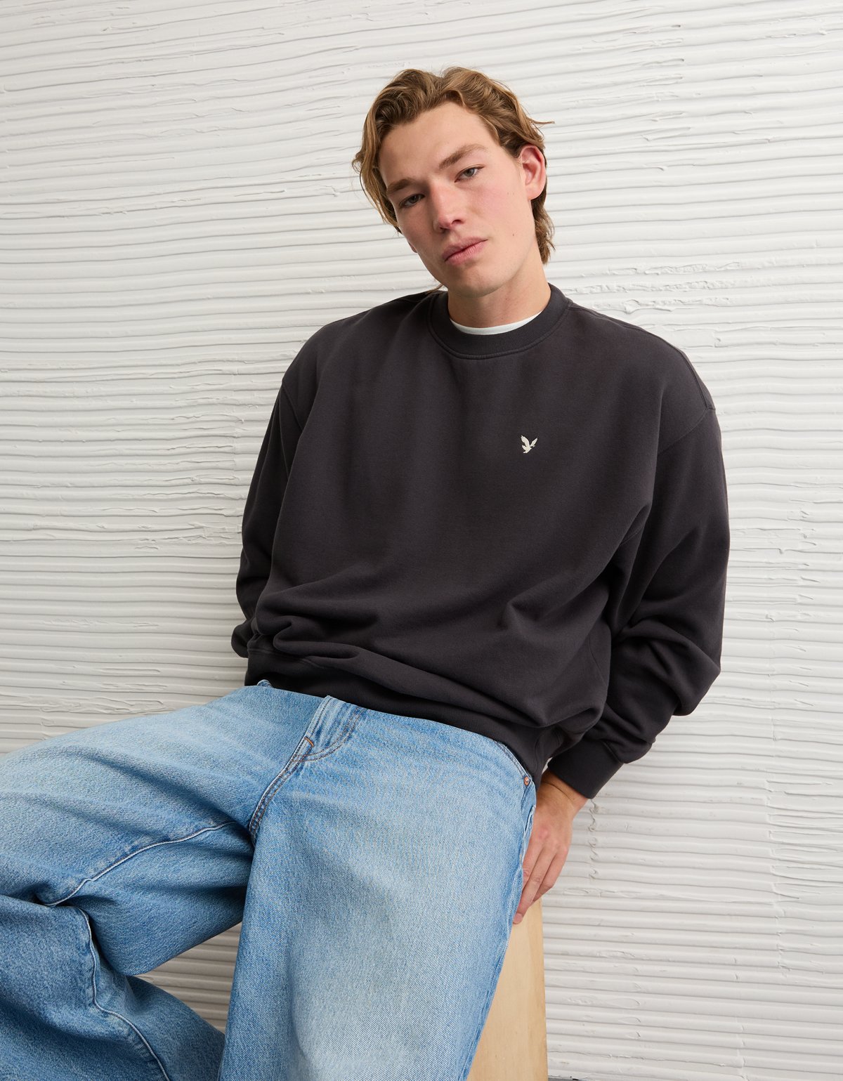 AE Lightweight Crew Neck Sweatshirt - image 5