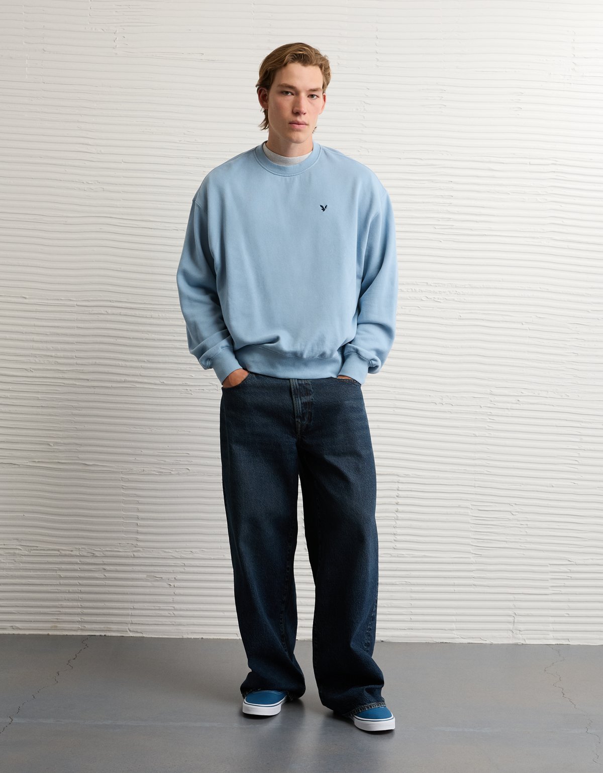 AE Lightweight Crew Neck Sweatshirt - image 5