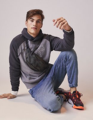 AE Super Soft Fleece Graphic Hoodie