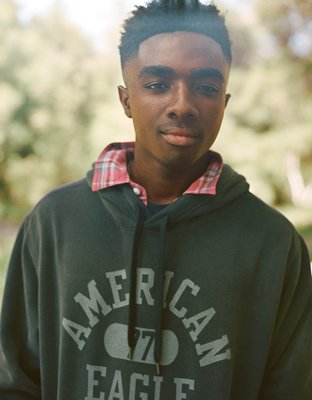 Men's Hoodies & Sweatshirts | American Eagle