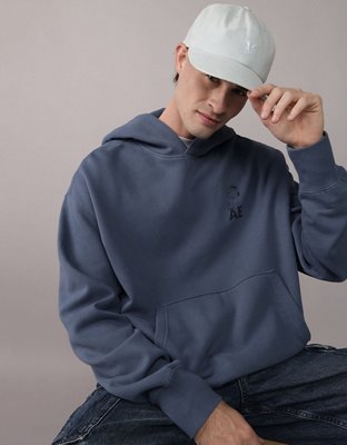 AE Hoodie Festiva con Gráfico de Snoopy
