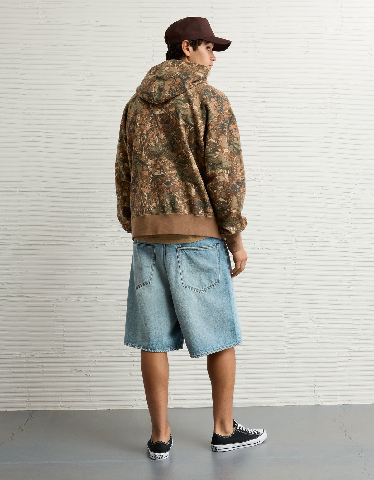 AE Laidback Luxe Heavyweight Hoodie - image 3