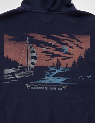 AE Heavyweight Destination Graphic Hoodie