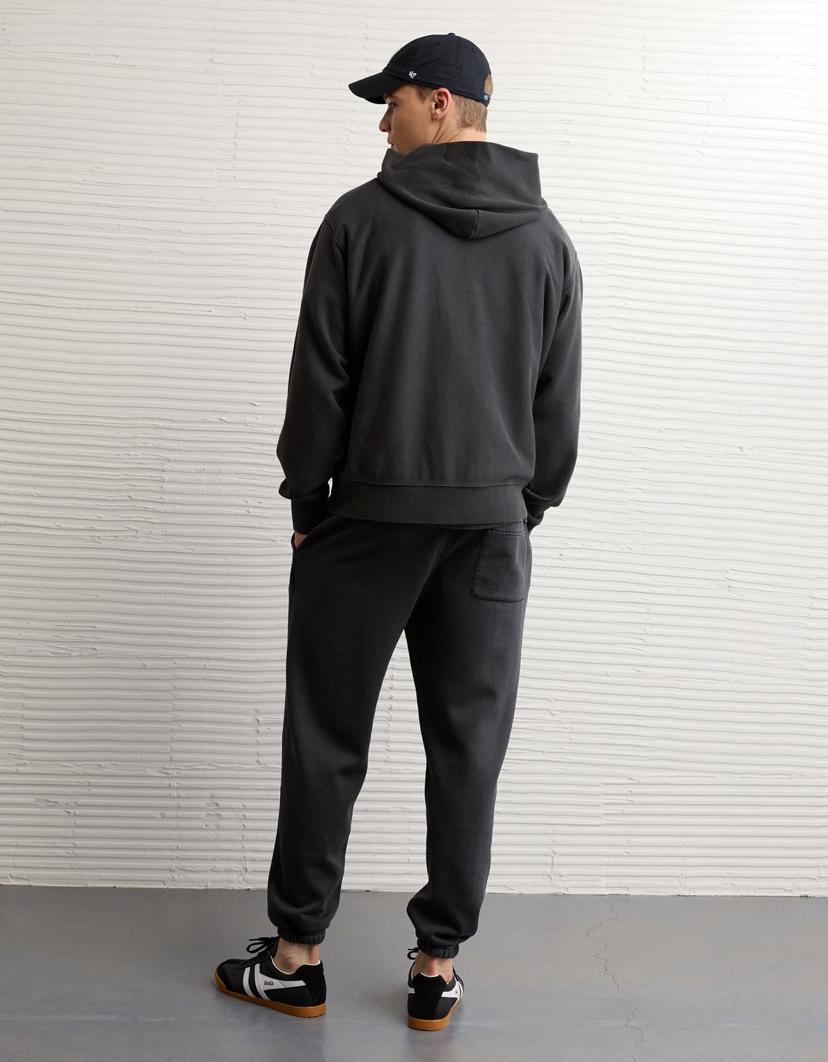 AE Laidback Luxe Heavyweight Hoodie - image 2