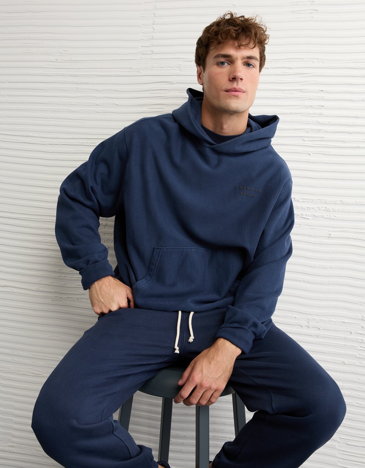 AE Laidback Luxe Heavyweight Graphic Hoodie - image 2