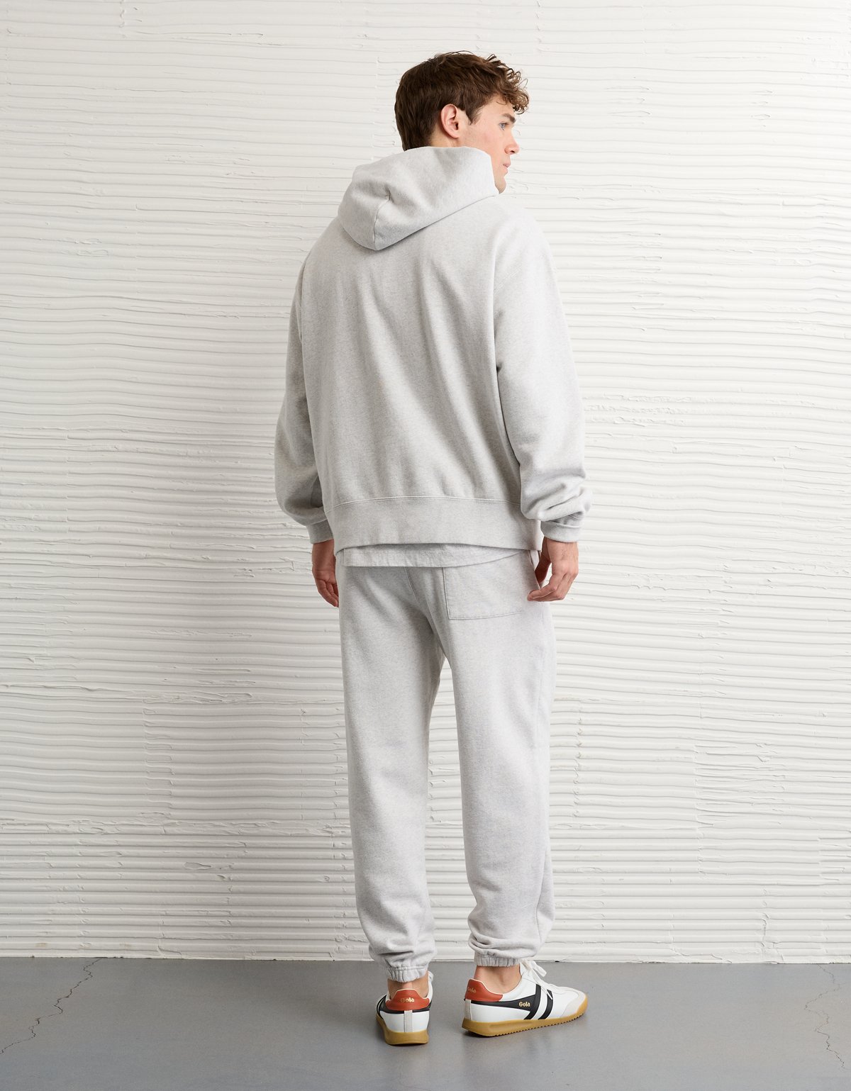 AE Laidback Luxe Heavyweight Hoodie - image 3