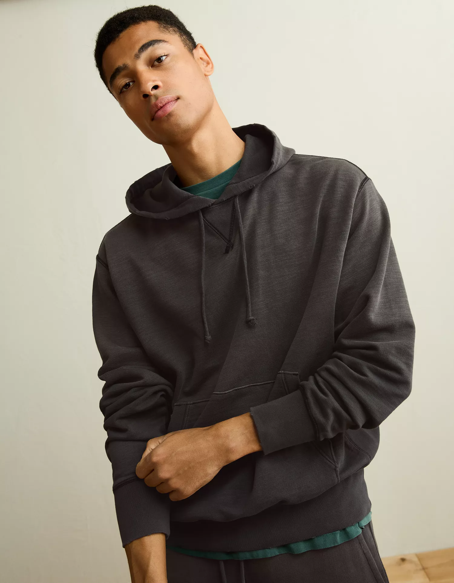 AE Relaxed Fit Lived-In Hoodie