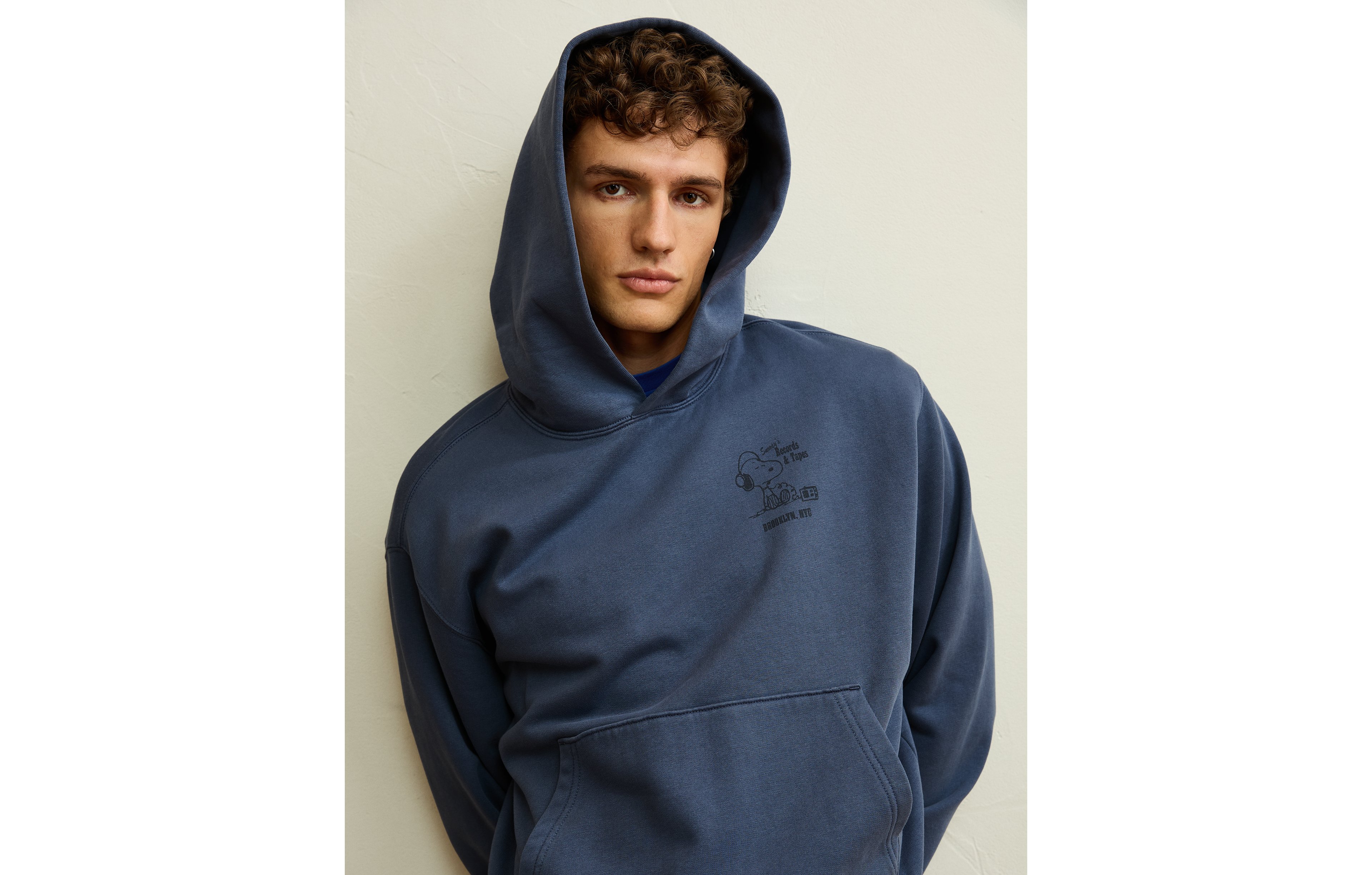 AE Snoopy Graphic Hoodie